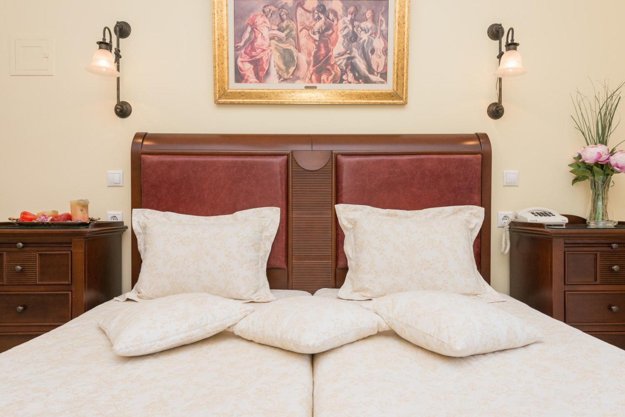 Enavlion Hotel Chrysi Ammoudia Room photo